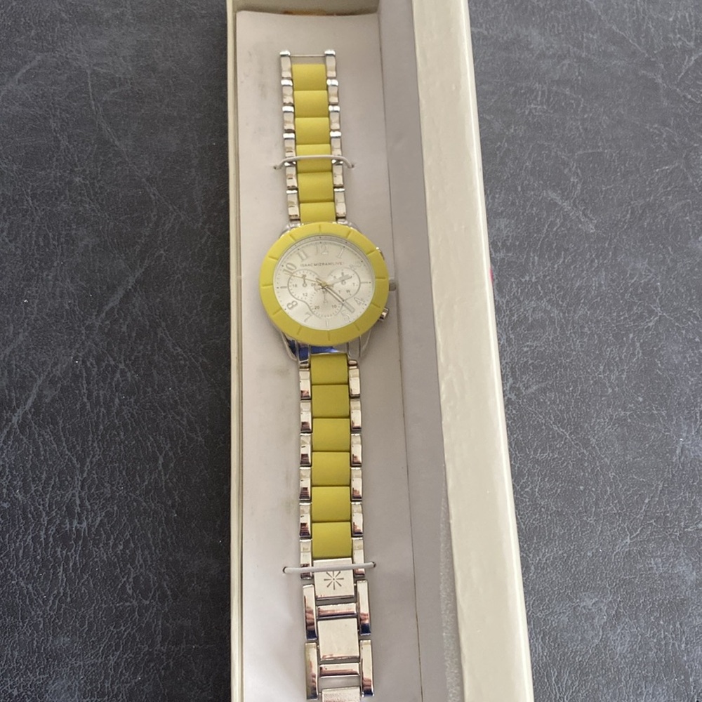 Isaac Mizrahi Live! SoHo soft touch link watch - Picture 7 of 7